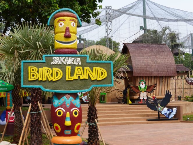 
 Menjelajahi Keindahan Jakarta Bird Land di Ancol: Wisata Edukasi untuk Anak-anak dan Pecinta Satwa